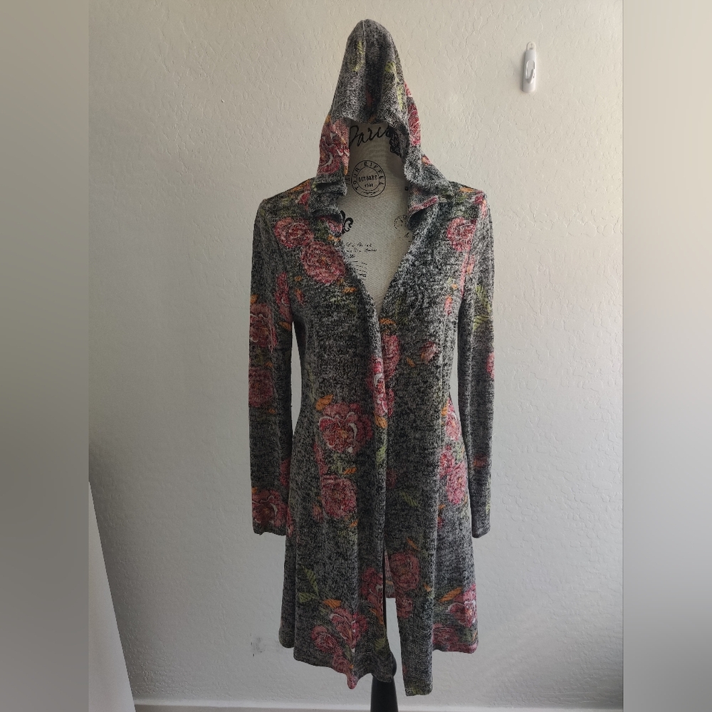 Unbranded Y2K gray & pink rose floral print distressed Long cardigan sweater_M/L